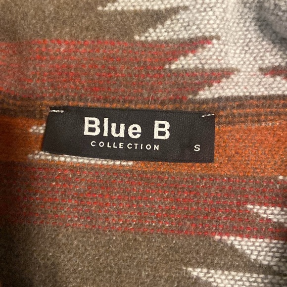 Aztec Jacket - Picture 3 of 3